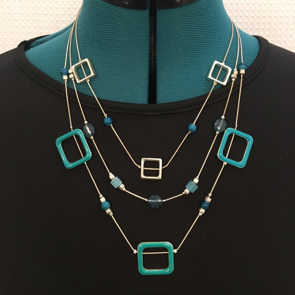 NWOT New York & Company NY&Co Layered Necklace